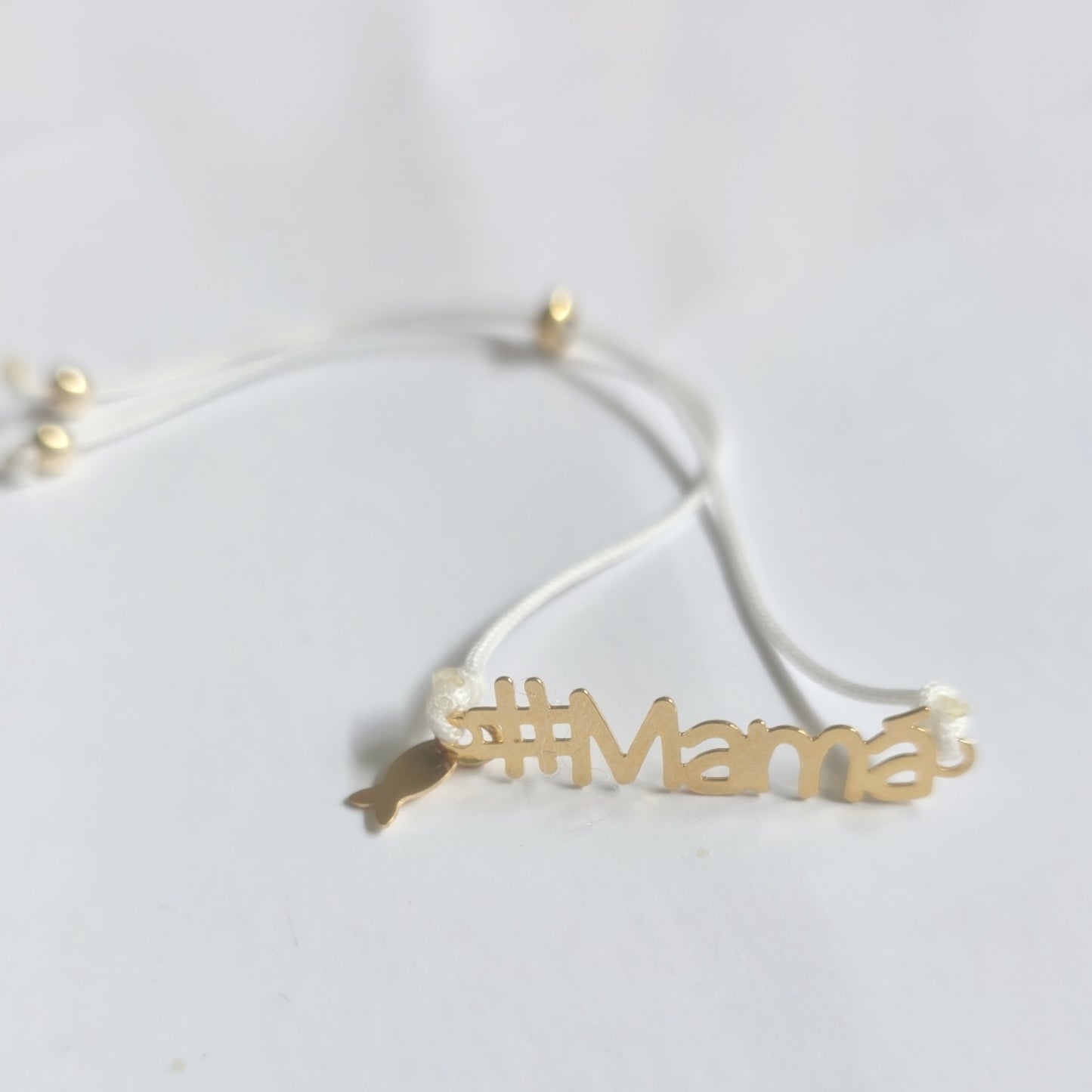 Mamá white cord
