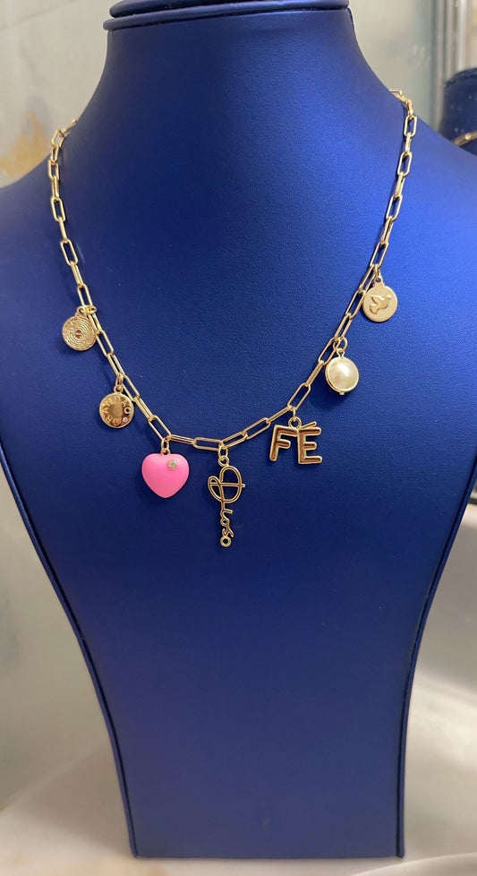 Fe paperclip necklace