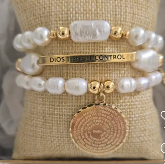 Dios tiene el control bracelets